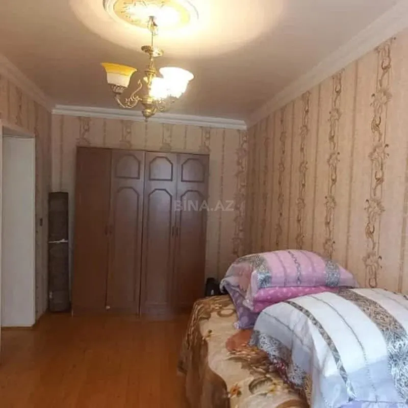 Satılır 3 otaqlı mənzil 60.6 m²