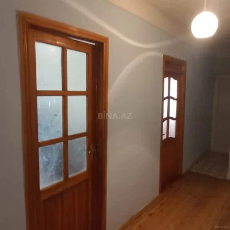 Satılır 3 otaqlı mənzil 60.6 m²