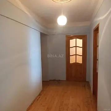 Satılır 3 otaqlı mənzil 60.6 m²