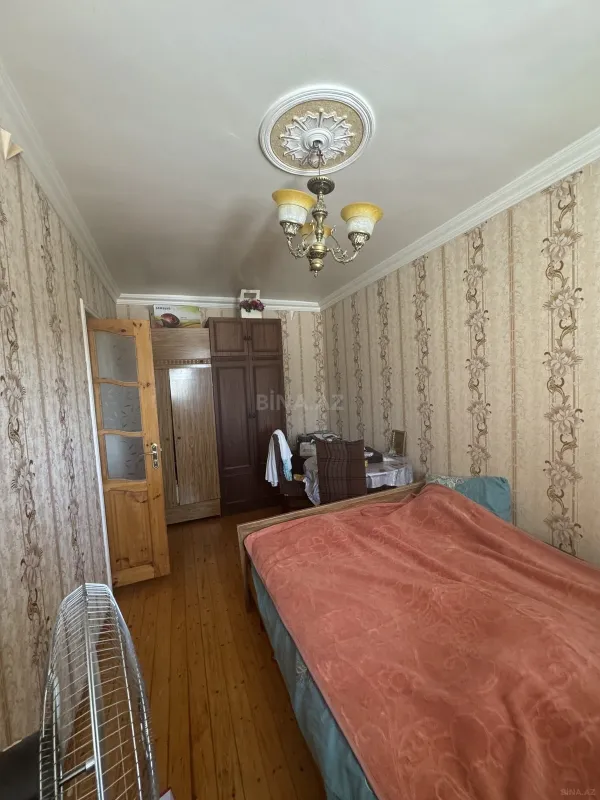 Satılır 3 otaqlı mənzil 60.6 m²