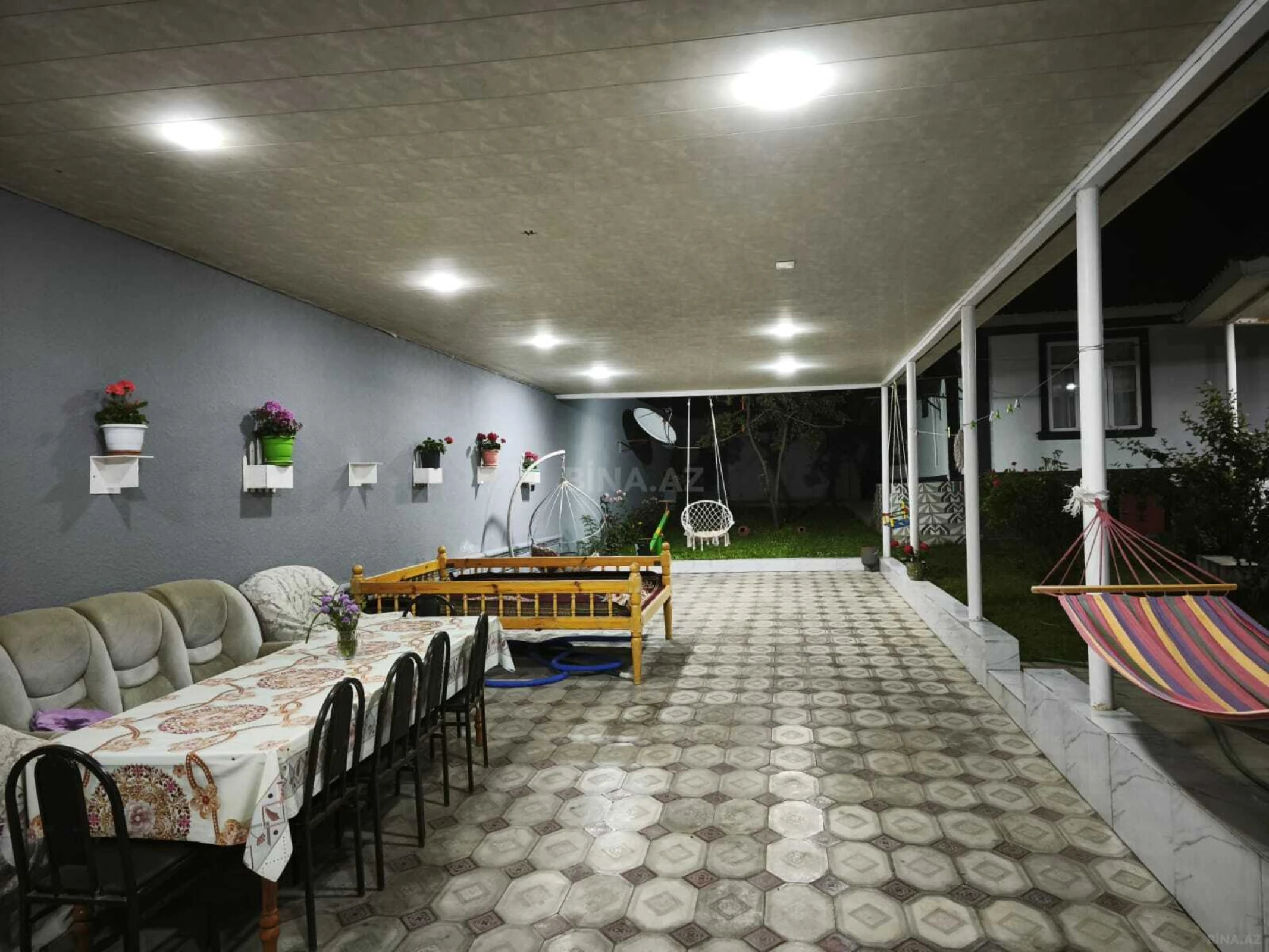 Kirayə verilir 4 otaqlı həyət evi 120 m²