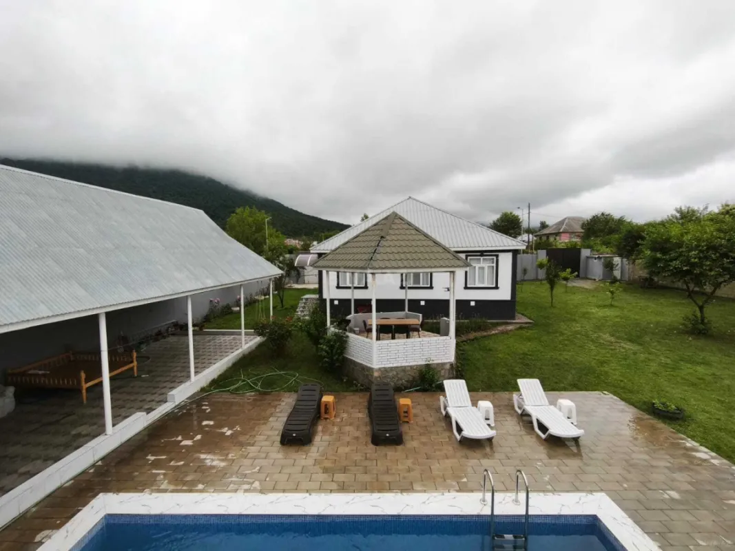 Kirayə verilir 4 otaqlı həyət evi 120 m²