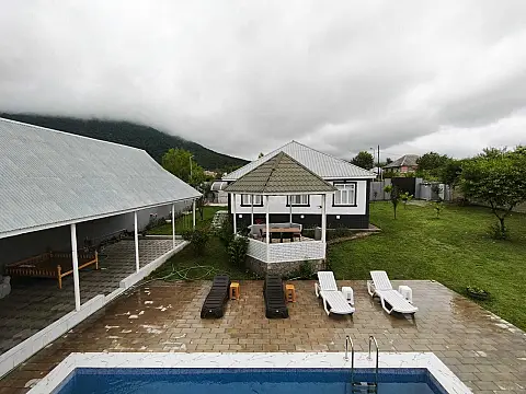 Kirayə verilir 4 otaqlı həyət evi 120 m²