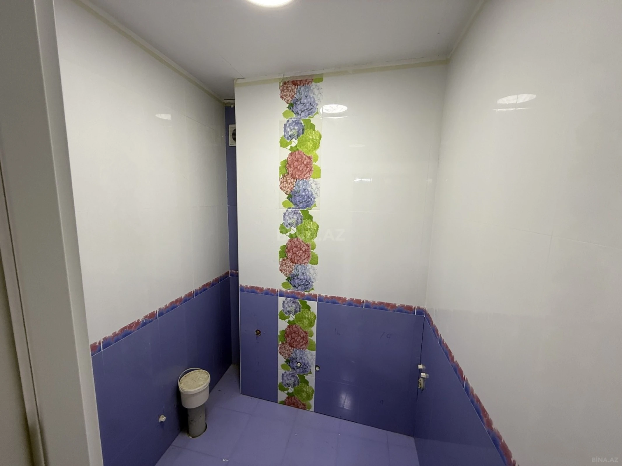 Kirayə verilir obyekt 140 m²