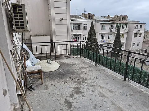Satılır 2 otaqlı mənzil 60 m²