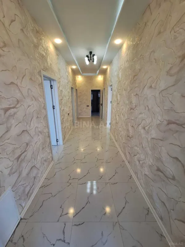 Satılır 4 otaqlı həyət evi 132 m²