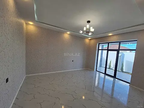 Satılır 4 otaqlı həyət evi 132 m²
