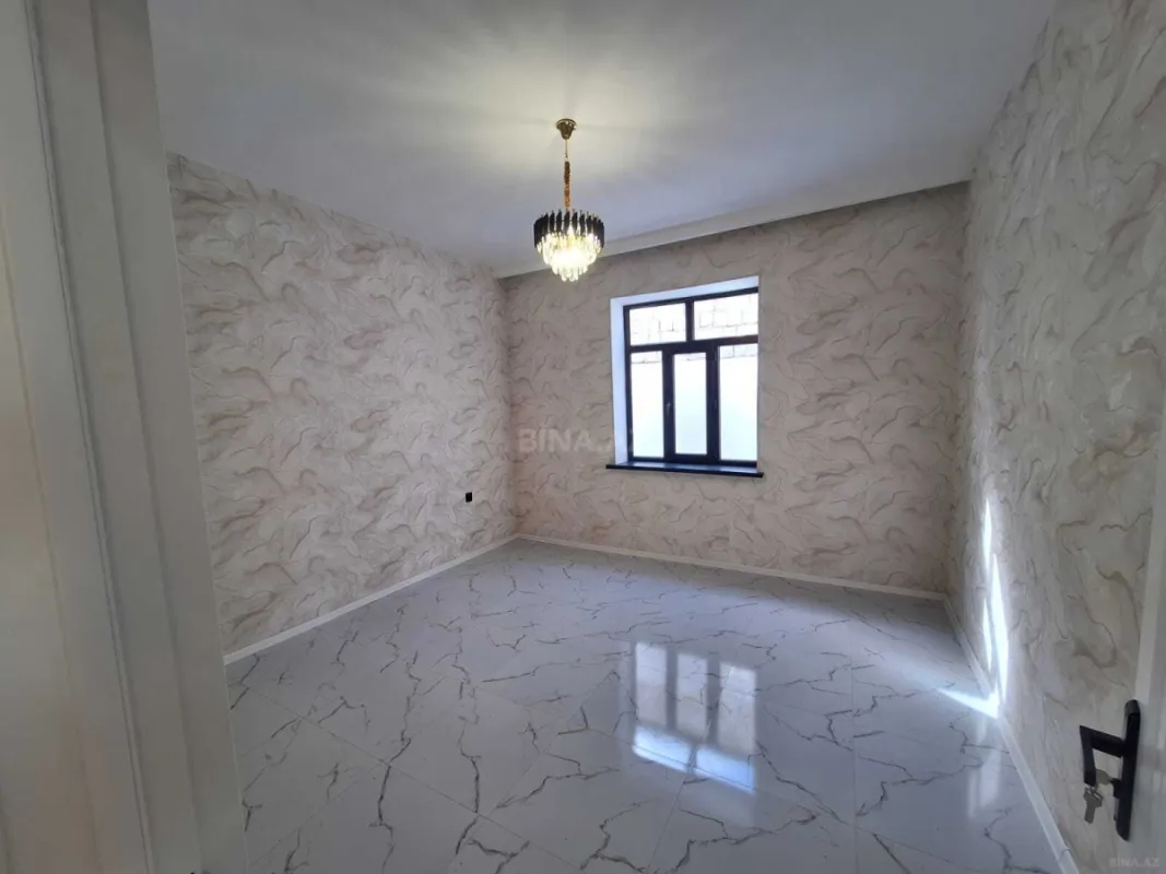 Satılır 4 otaqlı həyət evi 132 m²