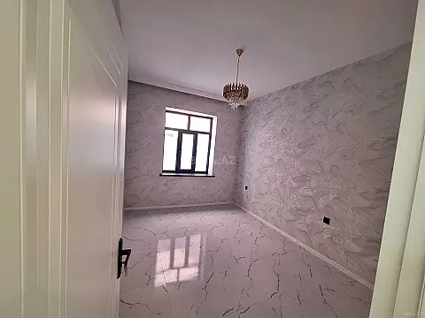 Satılır 4 otaqlı həyət evi 132 m²