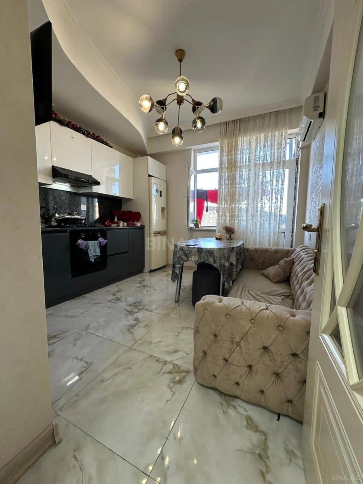 Satılır 3 otaqlı mənzil 75 m²