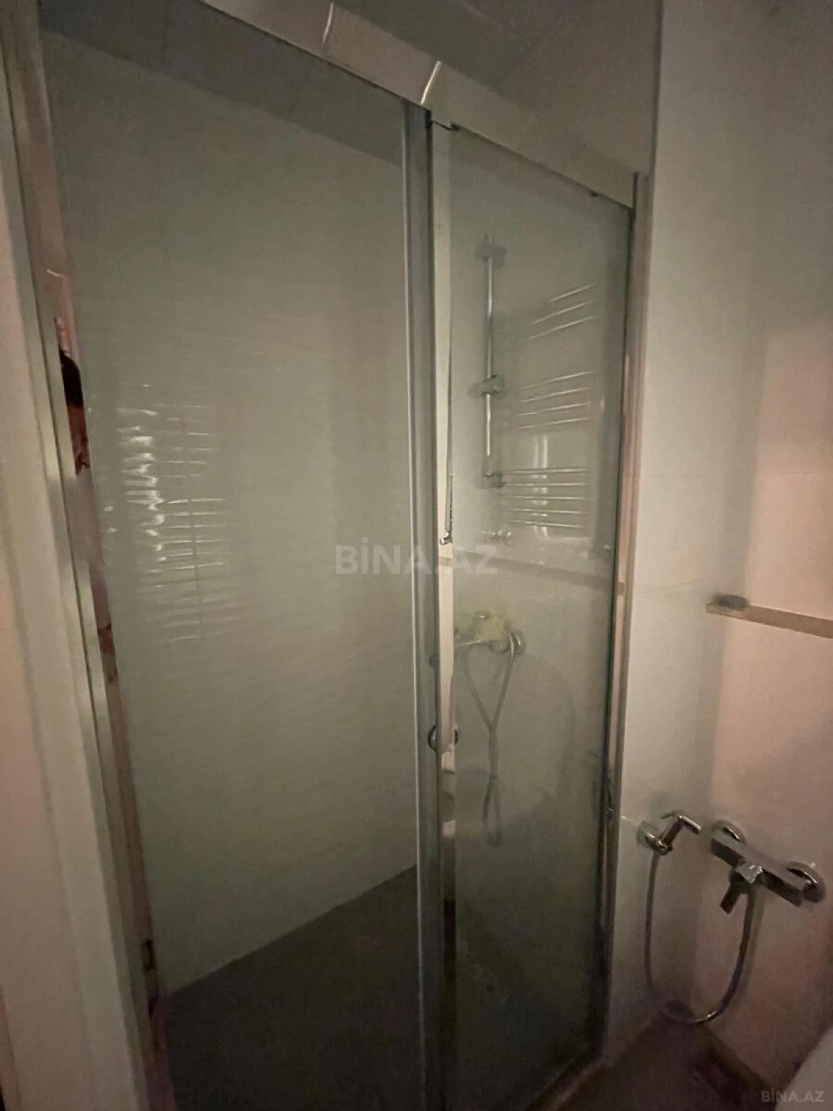 Kirayə verilir 2 otaqlı mənzil 52 m²