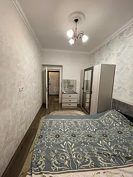 Kirayə verilir 2 otaqlı mənzil 52 m²