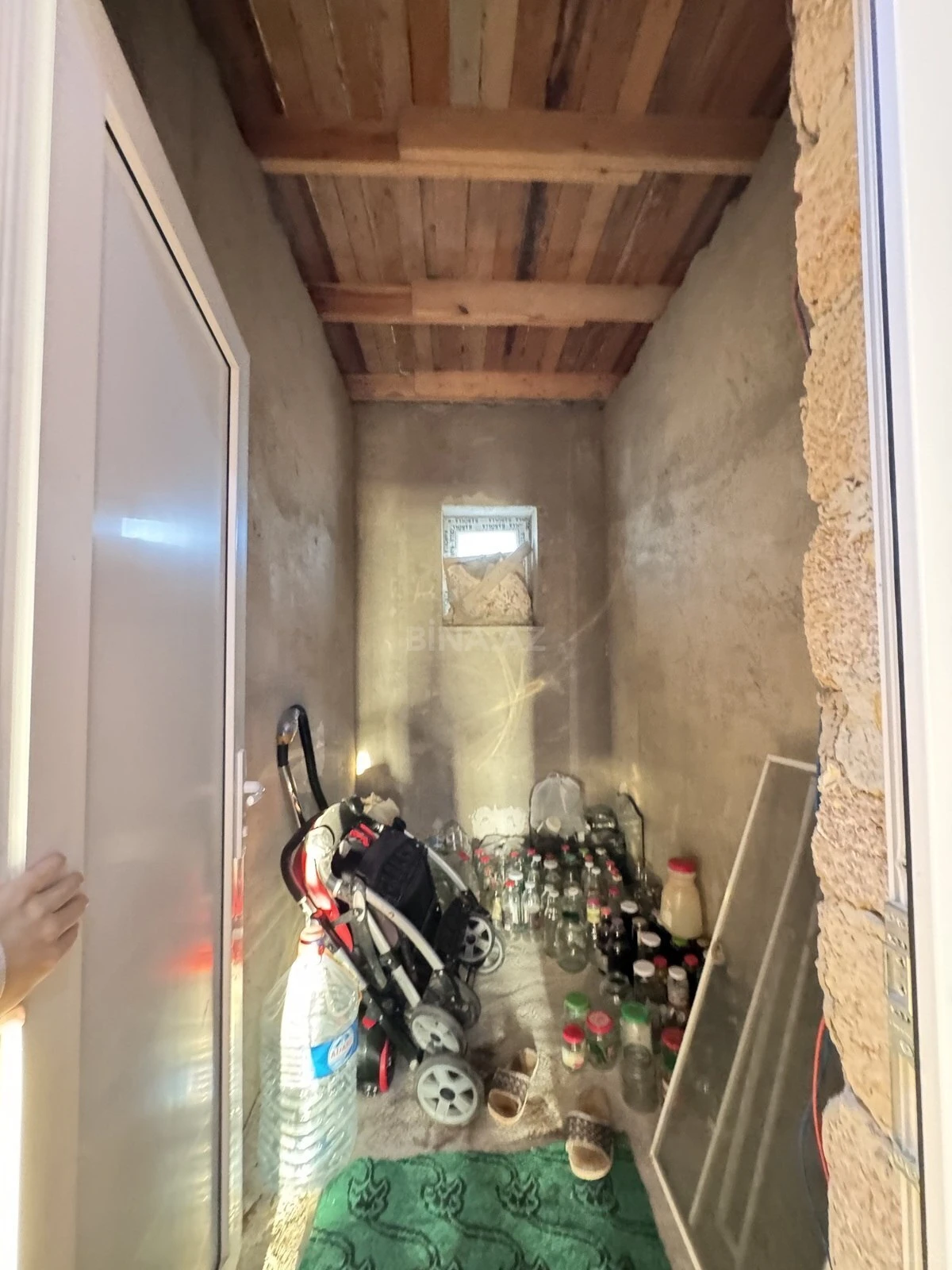 Satılır 6 otaqlı həyət evi 384 m²