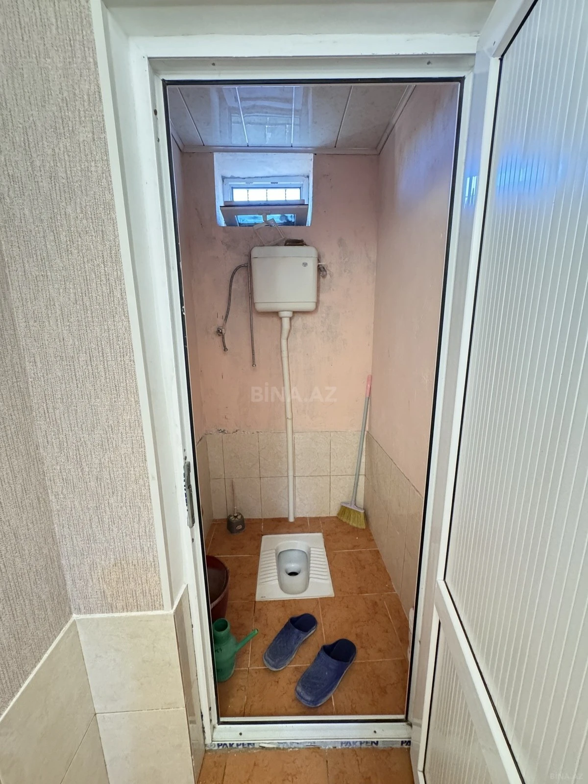 Satılır 6 otaqlı həyət evi 384 m²