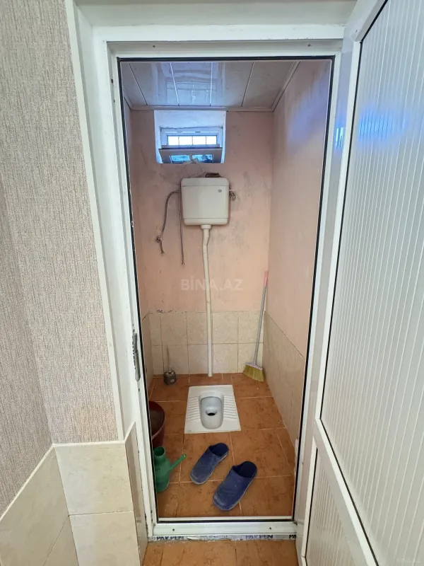 Satılır 6 otaqlı həyət evi 384 m²