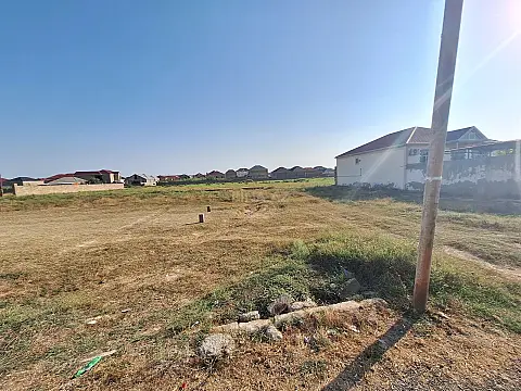 Satılır torpaq sahəsi 10 m²
