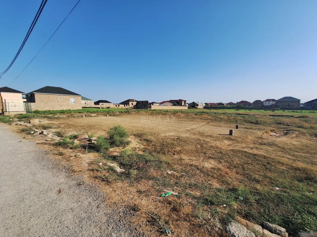 Satılır torpaq sahəsi 10 m²