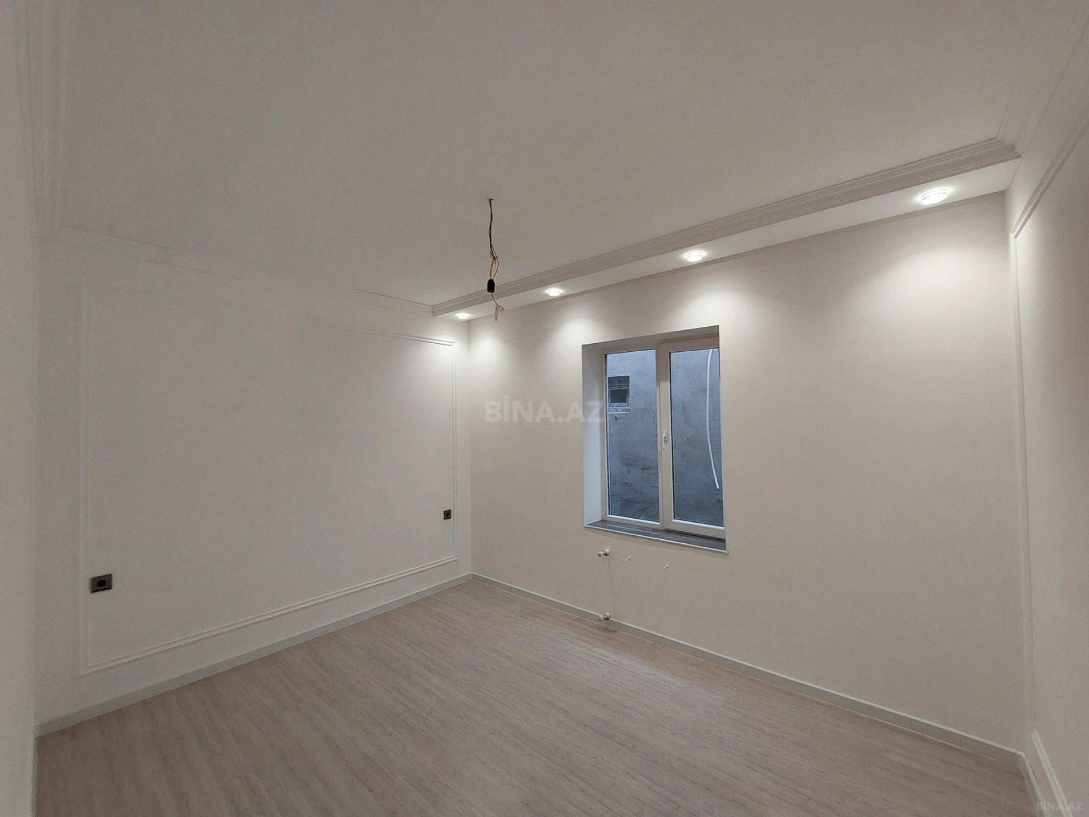 Satılır 4 otaqlı həyət evi 127 m²