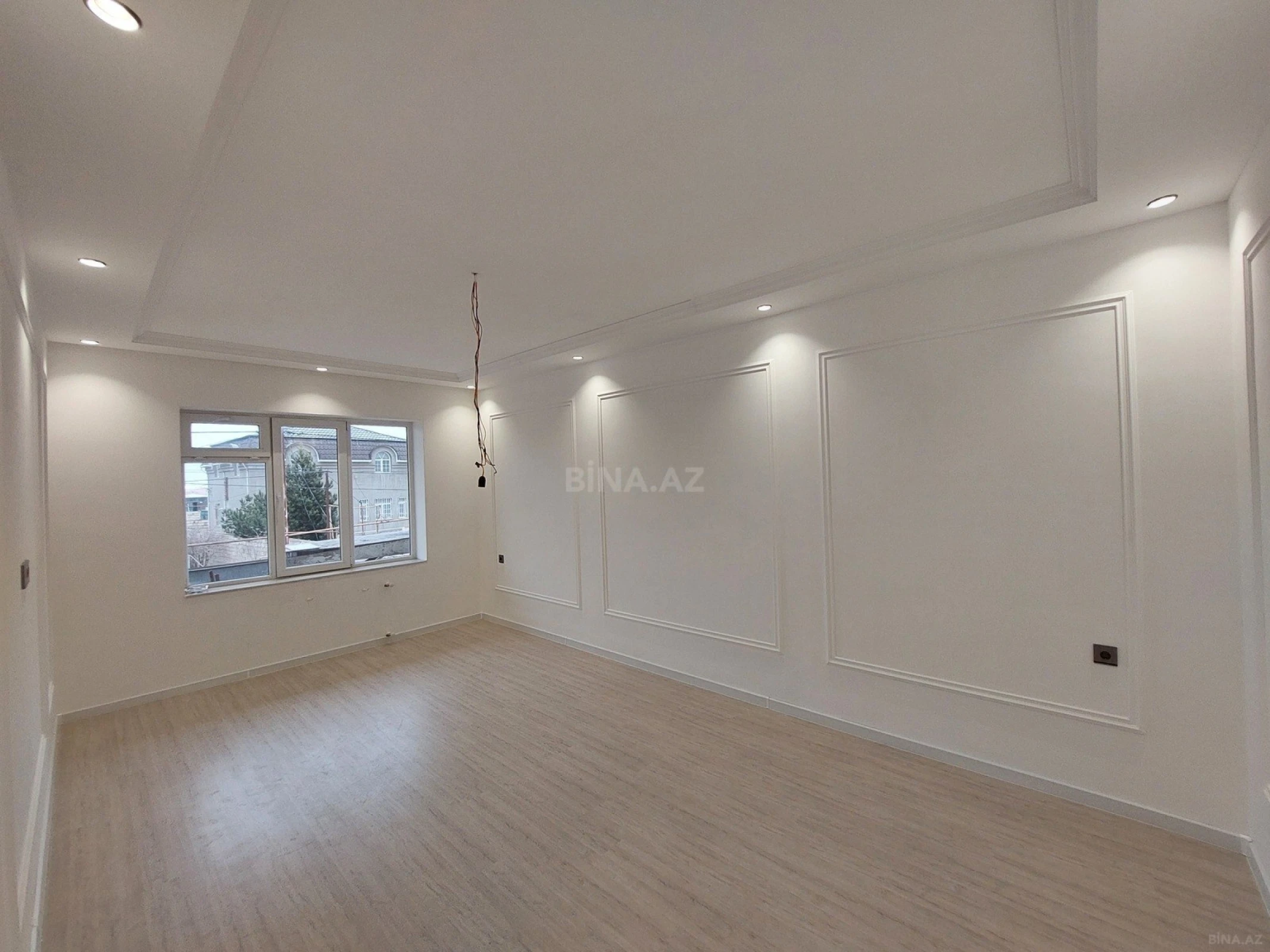 Satılır 4 otaqlı həyət evi 127 m²