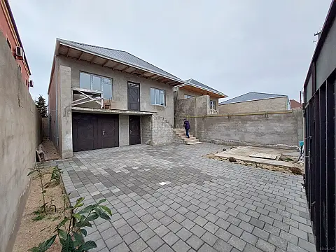 Satılır 4 otaqlı həyət evi 127 m²