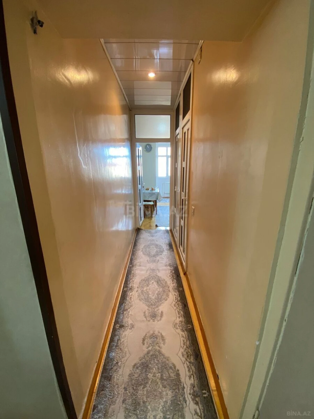 Satılır 4 otaqlı mənzil 100 m²
