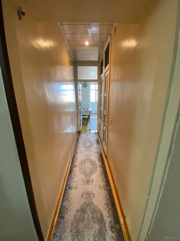 Satılır 4 otaqlı mənzil 100 m²