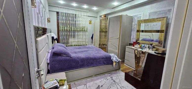 Satılır 3 otaqlı mənzil 100 m²