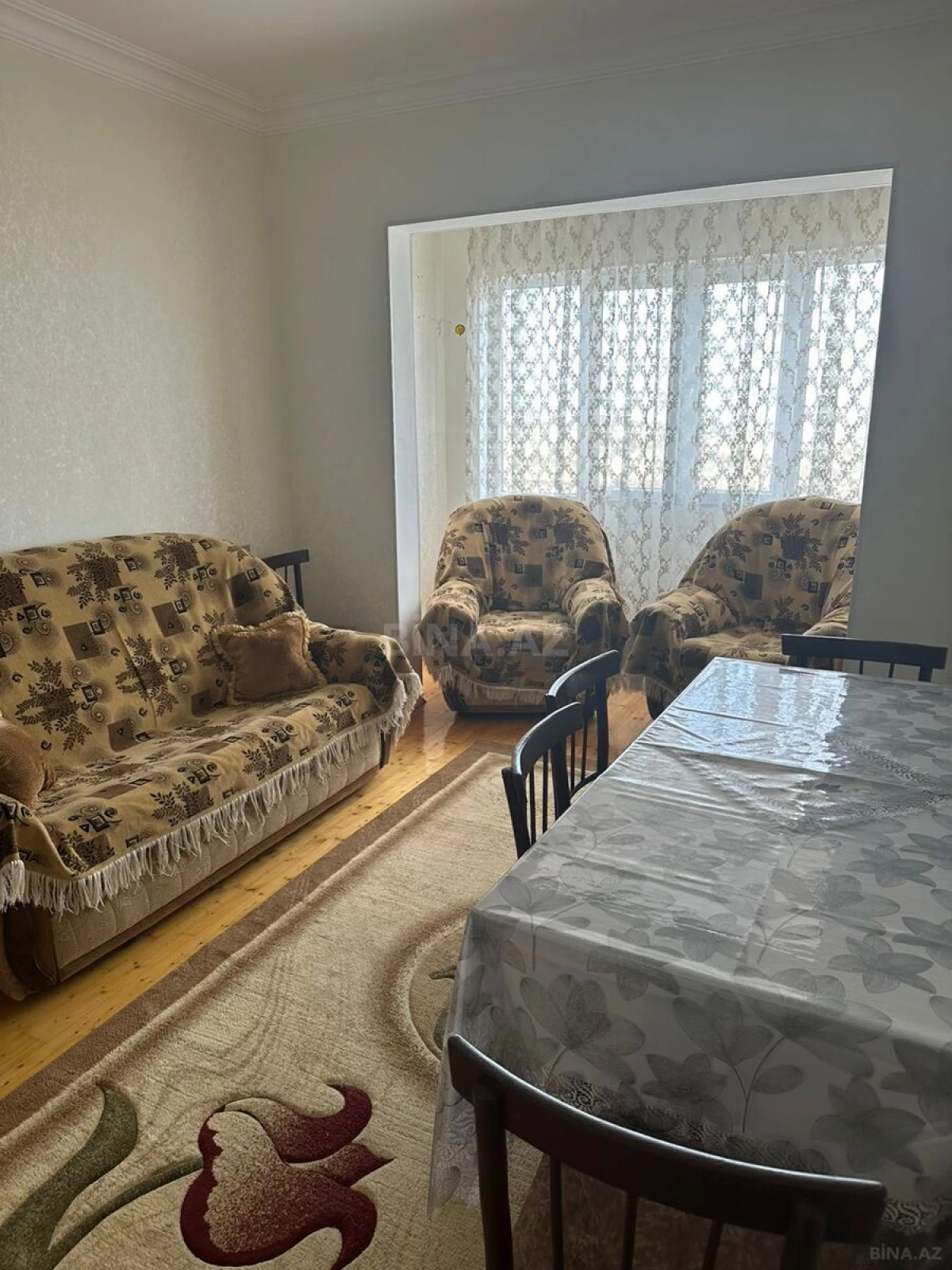 Kirayə verilir 3 otaqlı mənzil 75 m²