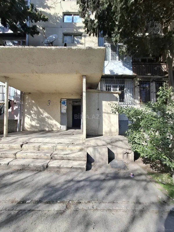 Kirayə verilir 2 otaqlı mənzil 65 m²