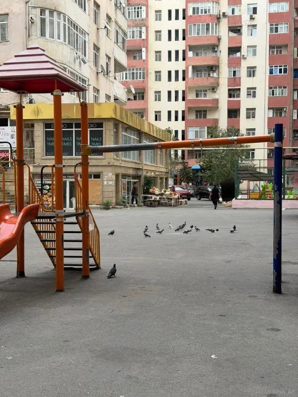 Satılır 3 otaqlı mənzil 124 m²