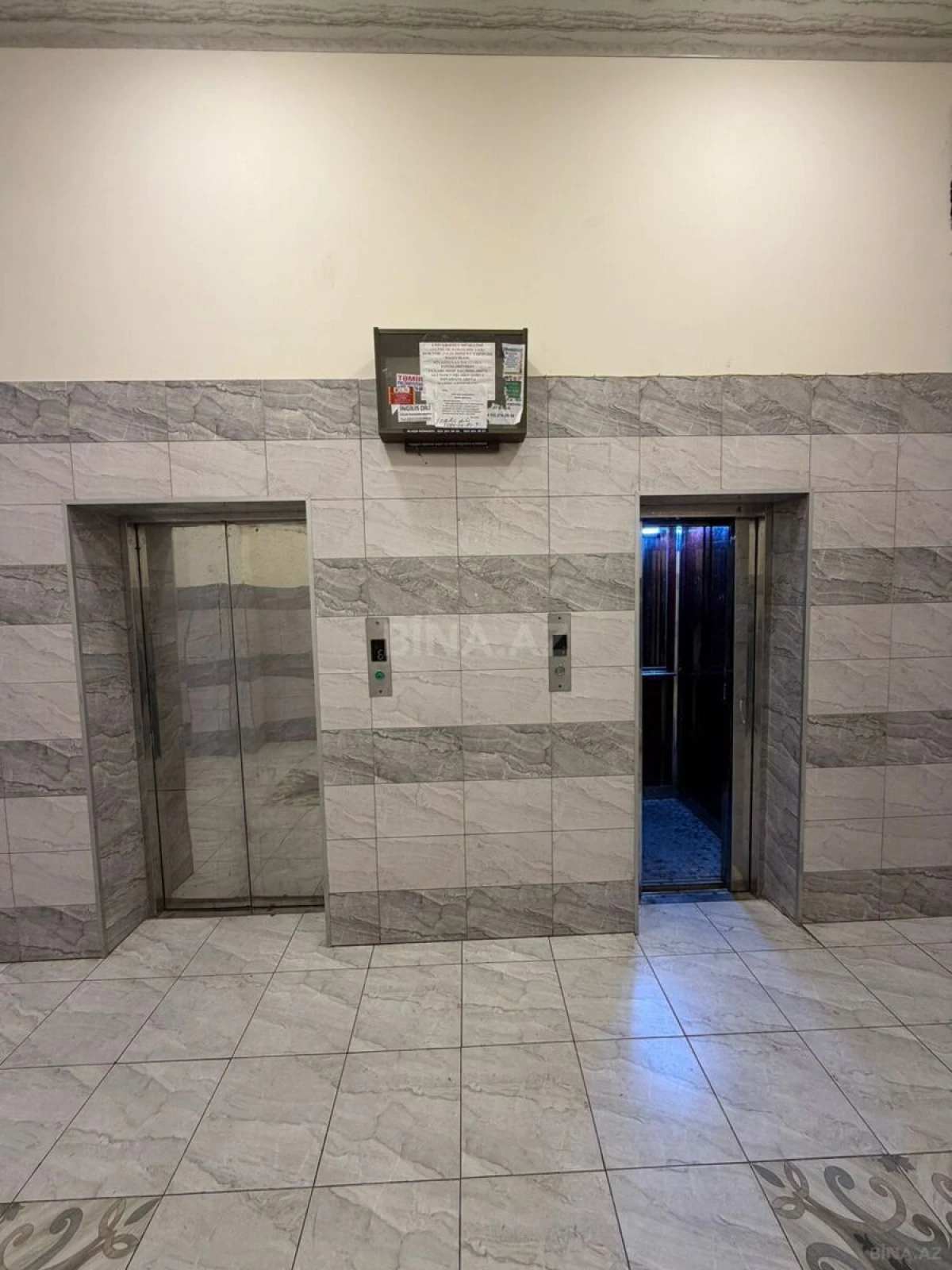 Satılır 3 otaqlı mənzil 124 m²