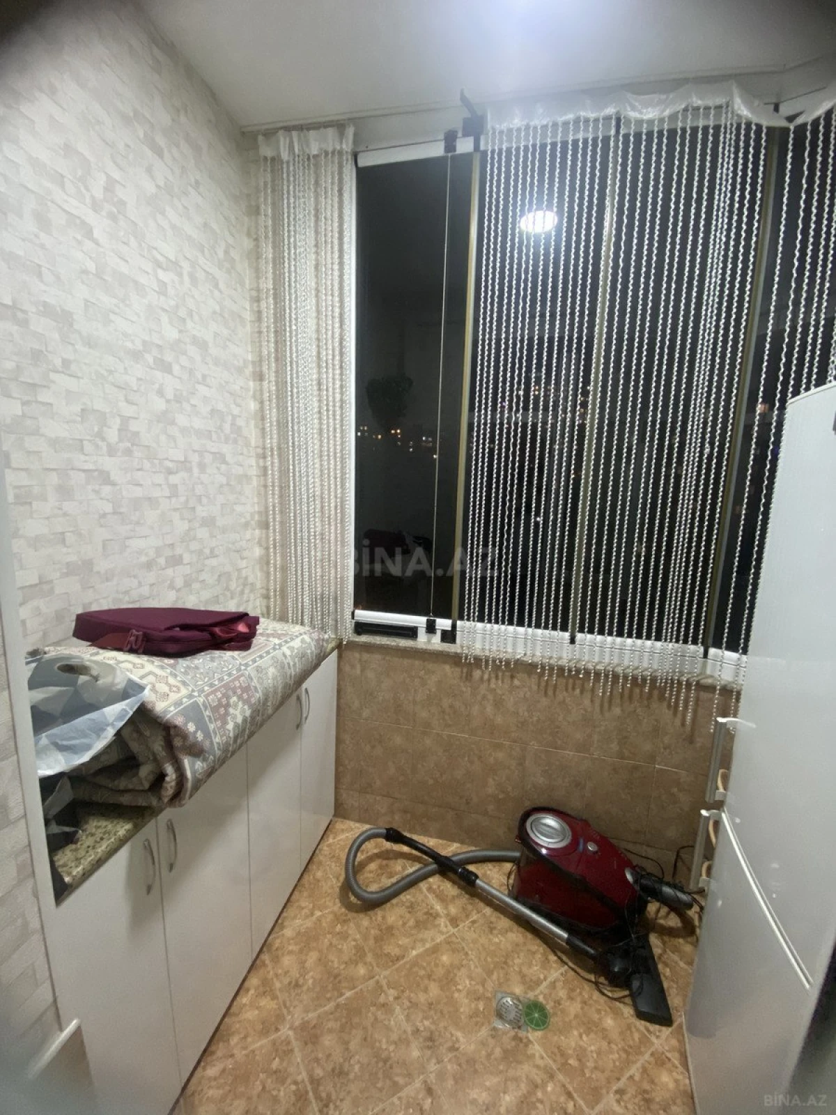 Satılır 3 otaqlı mənzil 130 m²