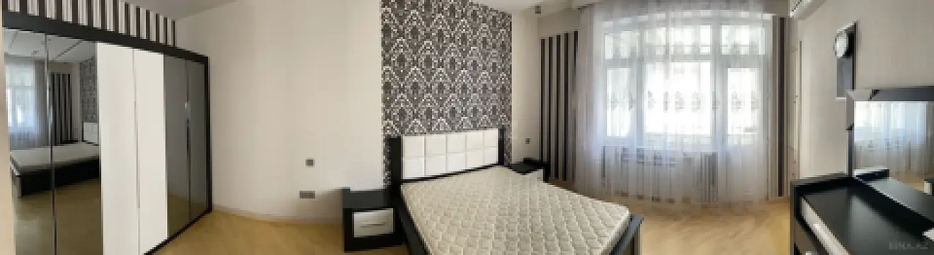 Kirayə verilir 2 otaqlı mənzil 133 m²