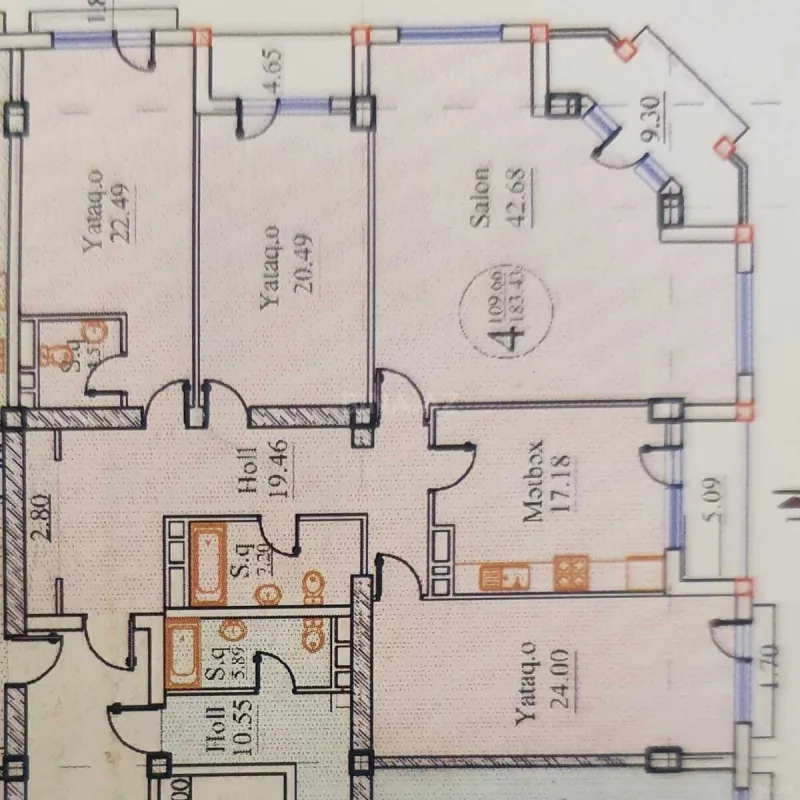 Satılır 4 otaqlı mənzil 187 m²