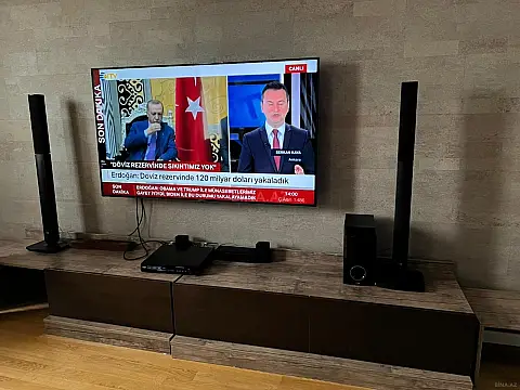 Satılır 4 otaqlı mənzil 210 m²