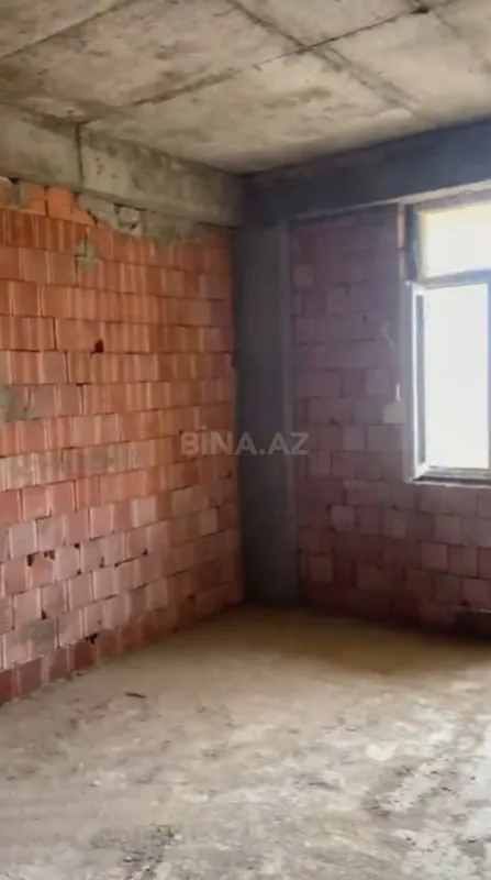 Satılır 2 otaqlı mənzil 95 m²