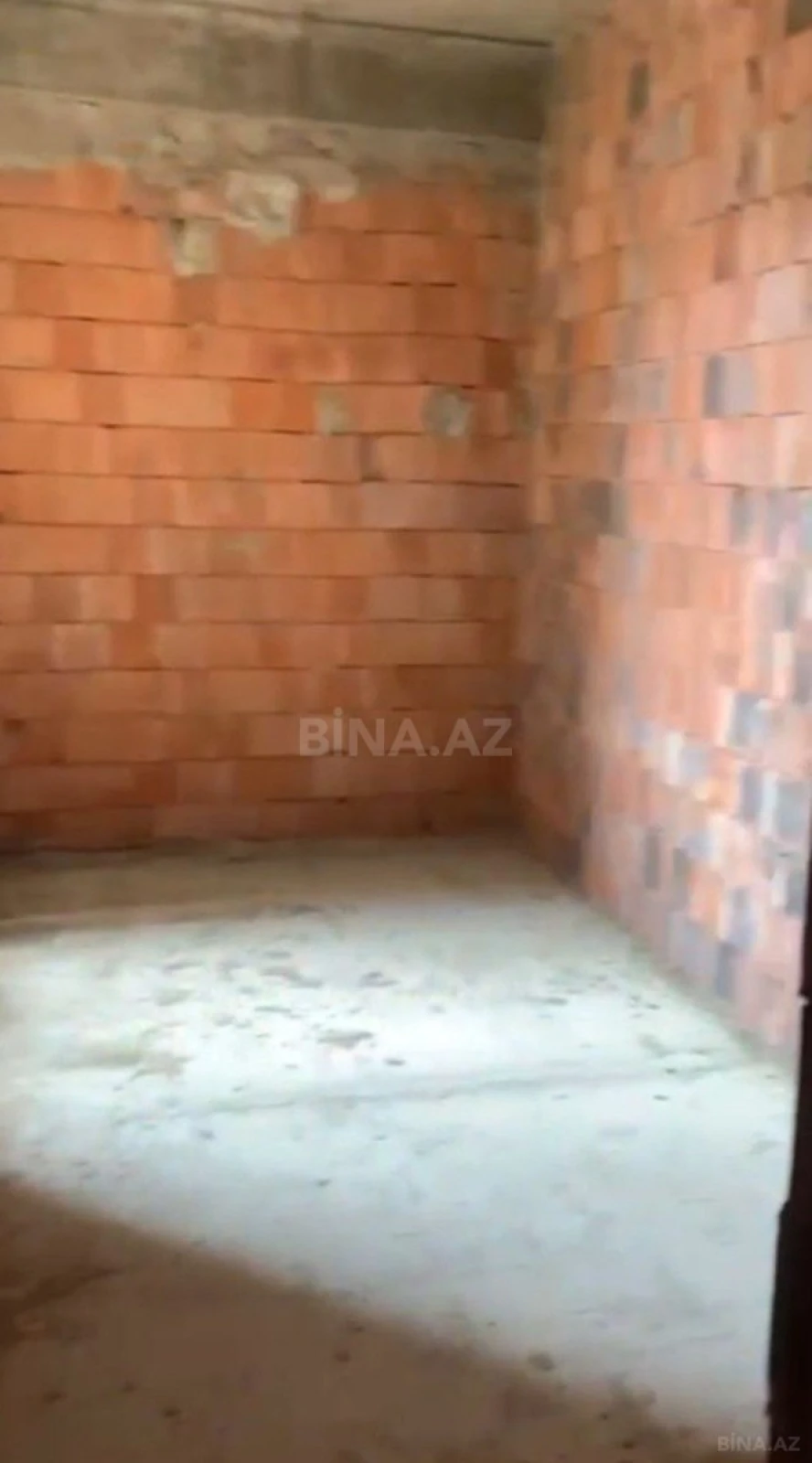 Satılır 2 otaqlı mənzil 95 m²