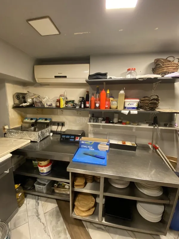 Kirayə verilir obyekt 150 m²