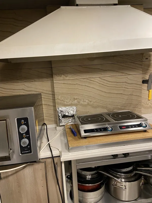 Kirayə verilir obyekt 150 m²