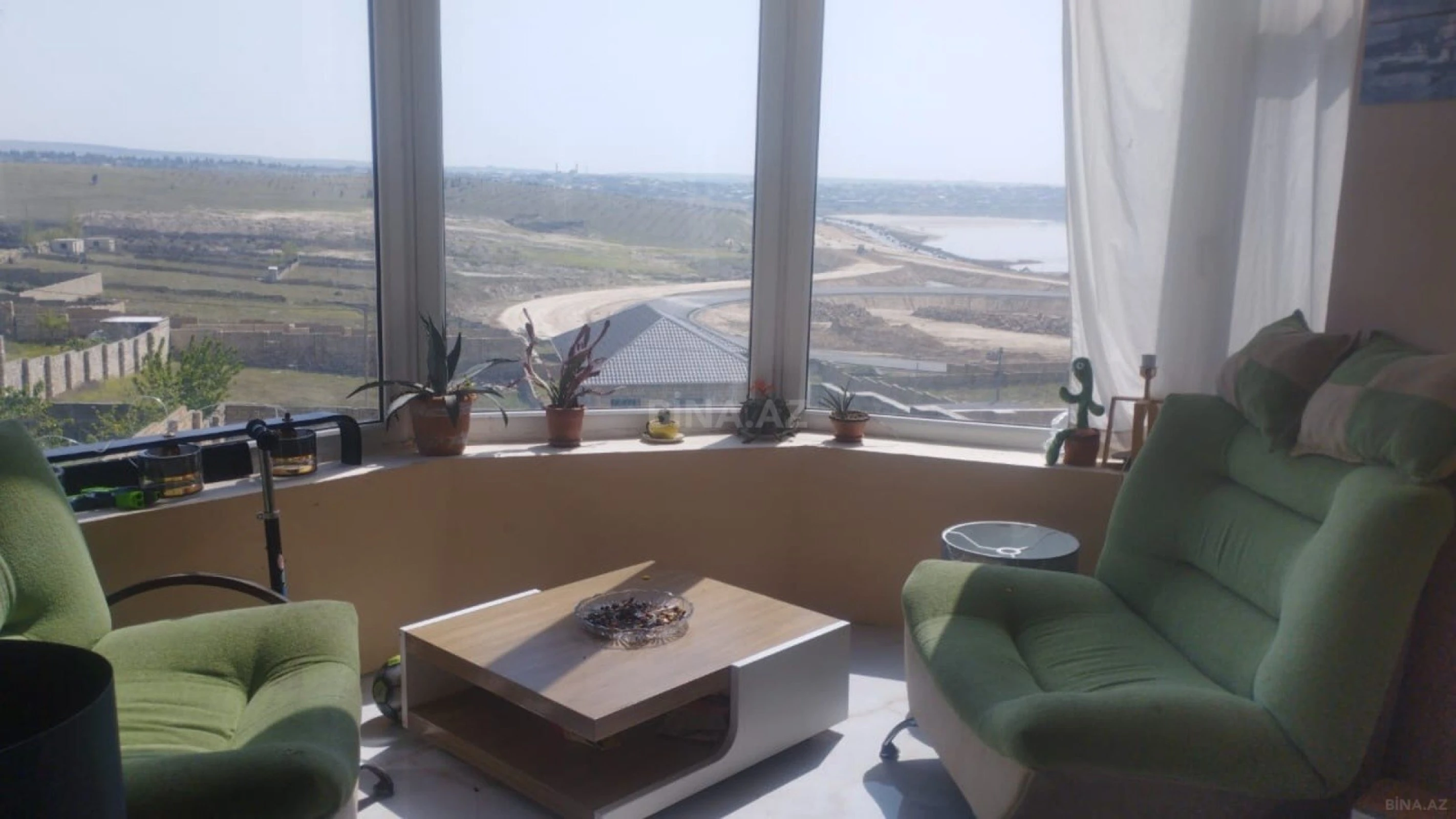 Satılır 5 otaqlı həyət evi 220 m²