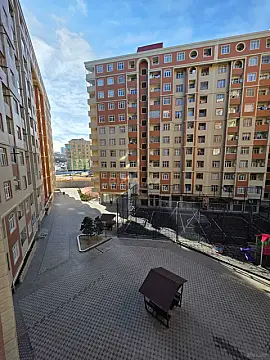 Satılır 2 otaqlı mənzil 56 m²