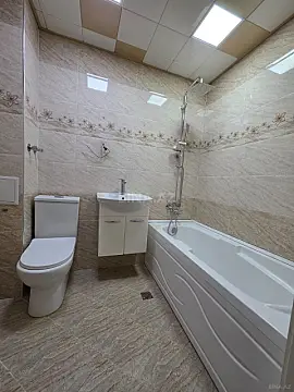 Satılır 2 otaqlı mənzil 56 m²