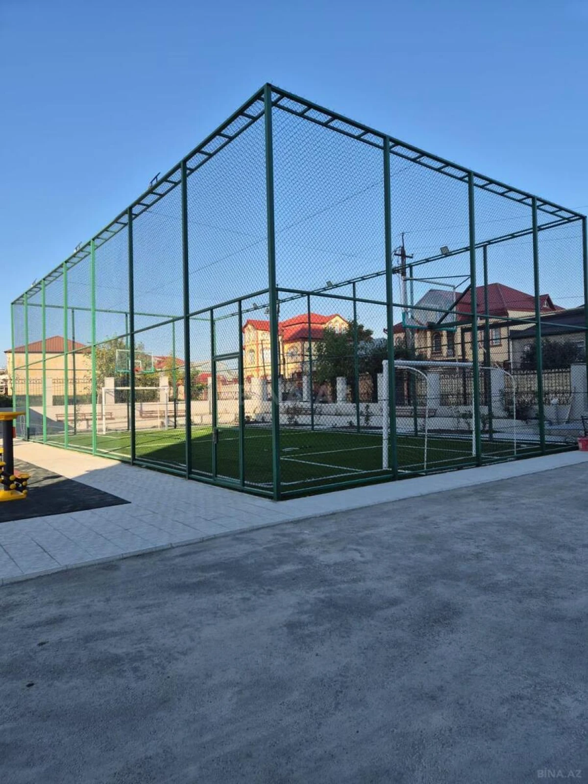 Satılır 1 otaqlı mənzil 48.4 m²