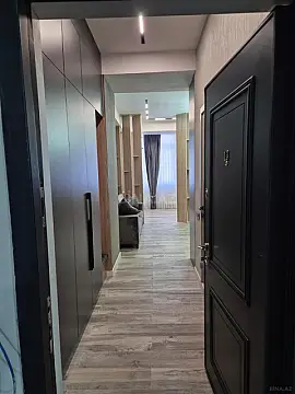 Satılır 1 otaqlı mənzil 48.4 m²