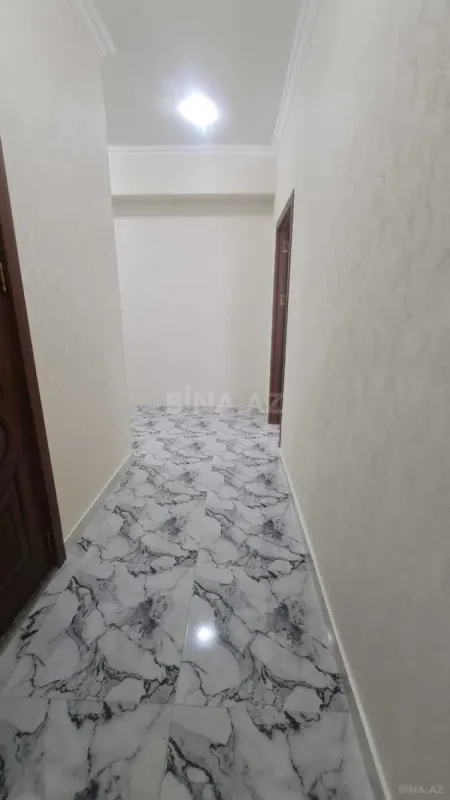 Kirayə verilir 2 otaqlı mənzil 90 m²