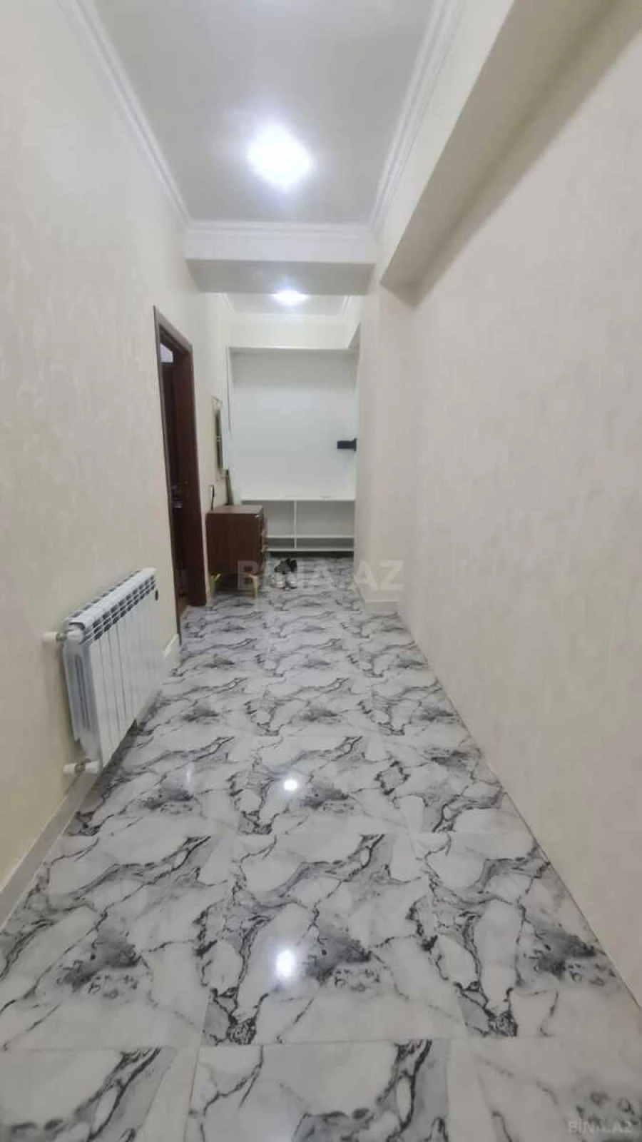 Kirayə verilir 2 otaqlı mənzil 90 m²