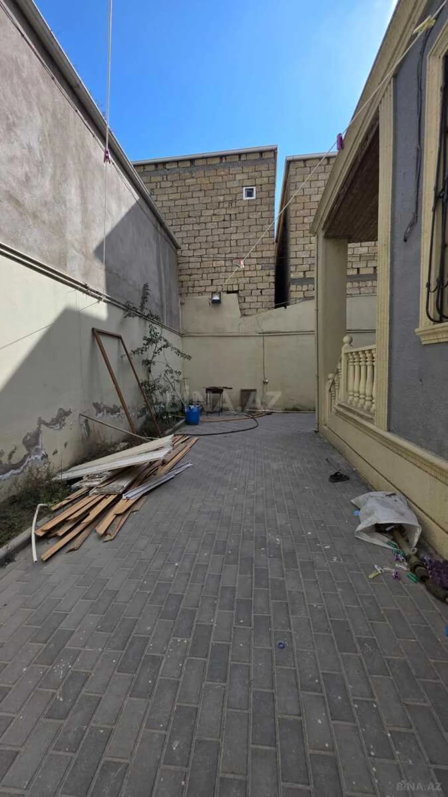 Satılır 4 otaqlı həyət evi 130 m²