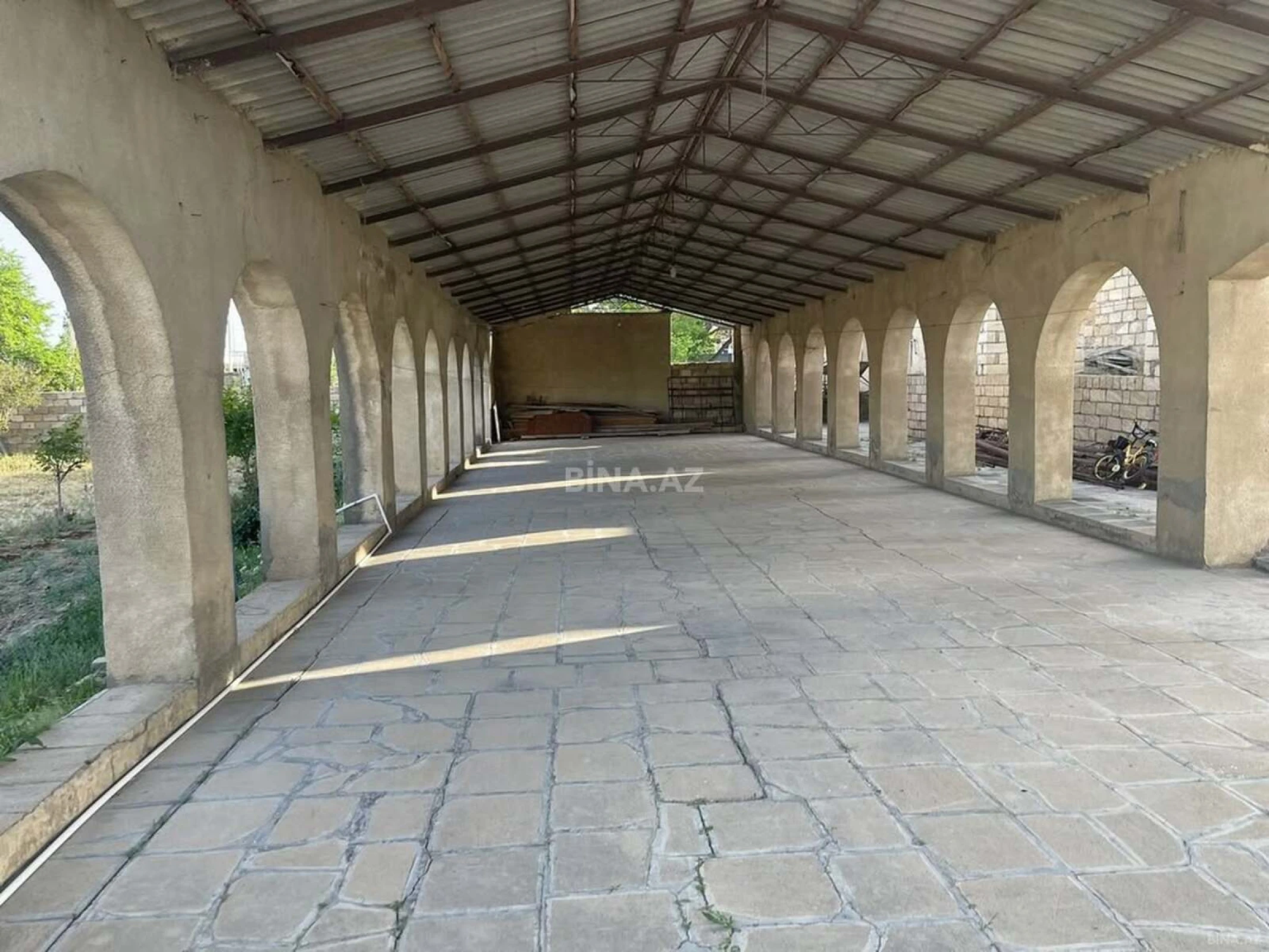 Satılır 5 otaqlı həyət evi 500 m²