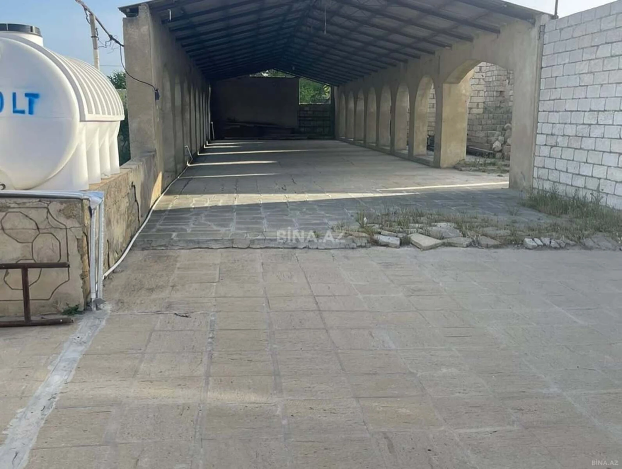 Satılır 5 otaqlı həyət evi 500 m²