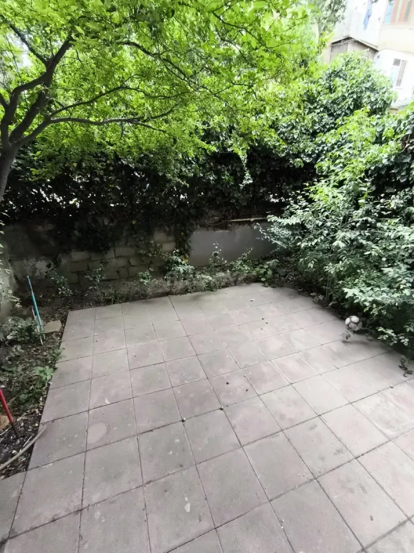 Satılır 1 otaqlı mənzil 30 m²